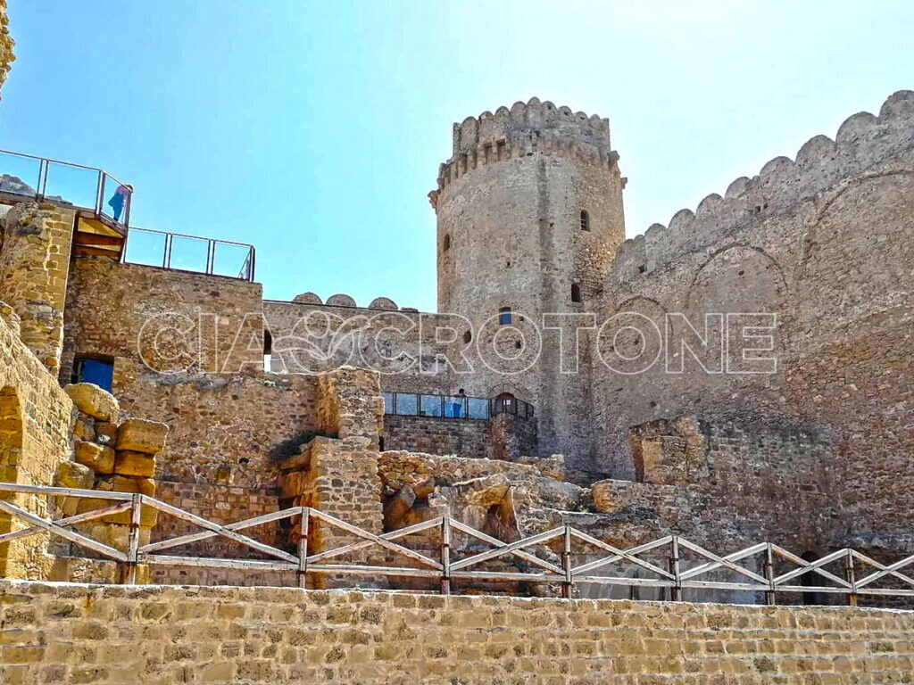 Castello-Aragonese-2019
