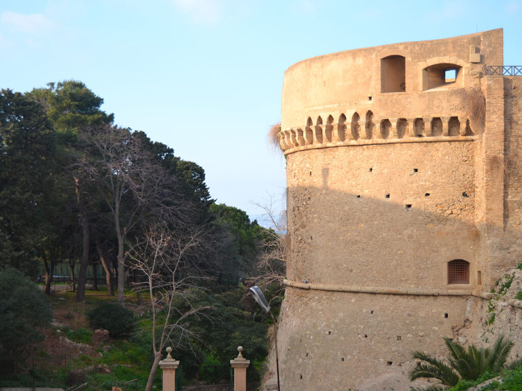castello-carlo-v