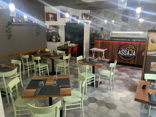 Assàja – Interno